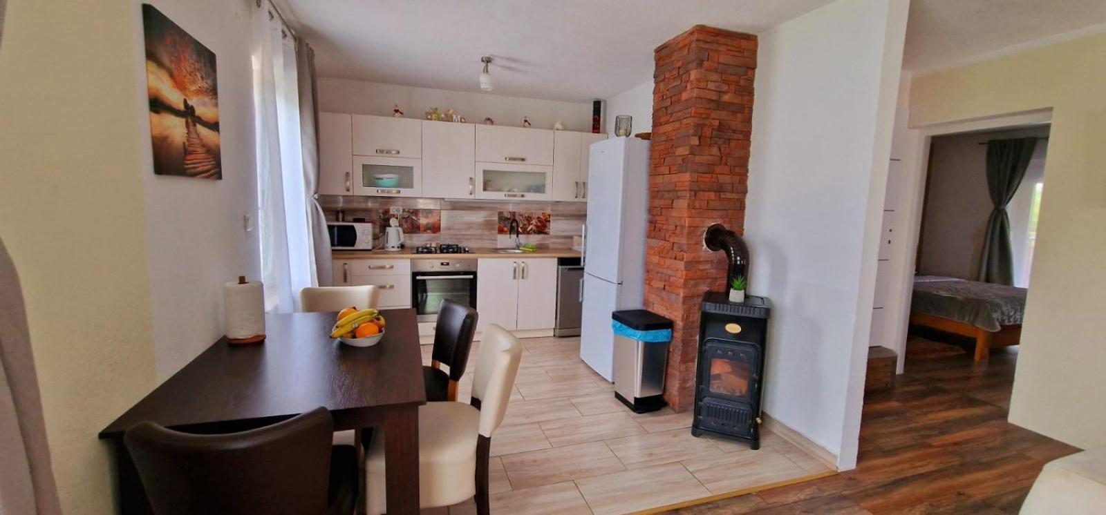 Apartments Anna & Mateo Rakovica Εξωτερικό φωτογραφία